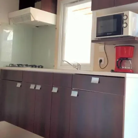 Mobil-home 2 Avec Terrasse